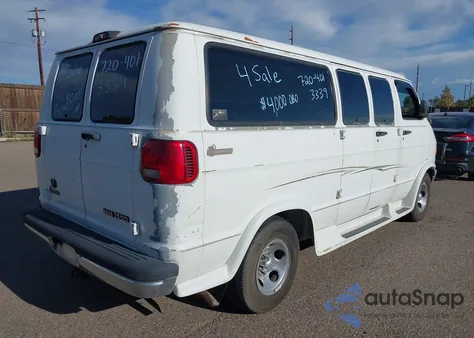 2000 Dodge Ram Van 1500 Conversion z USA, uszkodzony, nr VIN 2B6HB11Z8YK145656